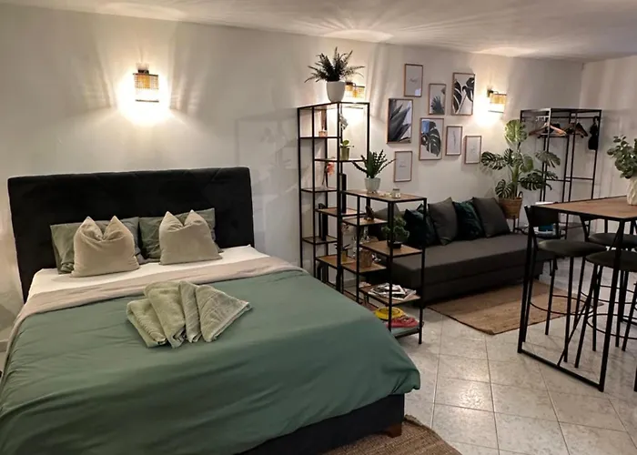 Apartment Avareen Verde Old-Town 150M To The Sea